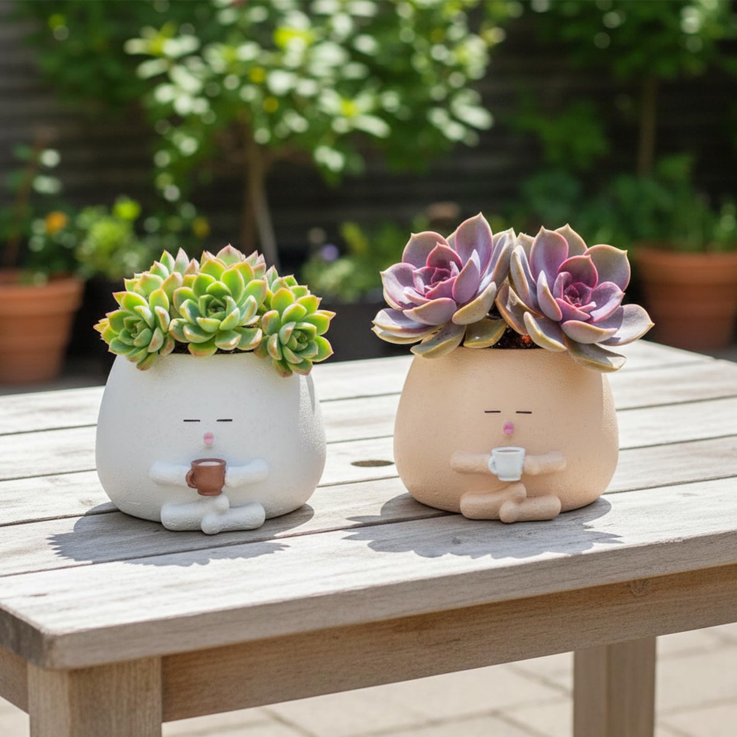 Yhupl Cute Smiling face Coffee Cup Shaped Flower Pot, Unique Seated Resin Planter, with Drainage Holes, Creative Small Home Decoration, Suitable for Indoor and Outdoor Planting (Beige)