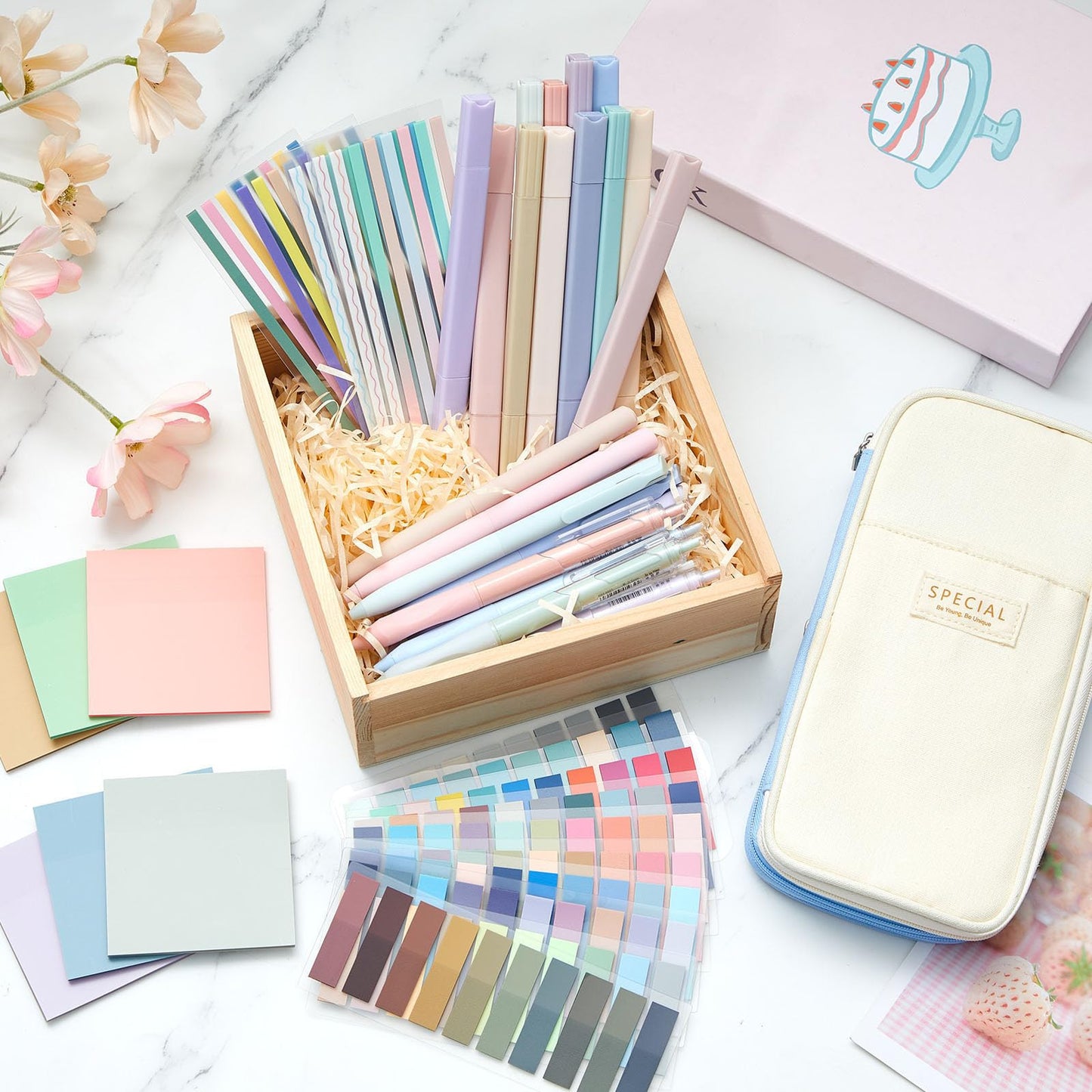 Trandraft 135 Pcs Book Annotation Kit with Pencil Case, 12 Pastel Highlighters, 11 Gel Pens, Fine Marker, 300 Transparent Sticky Notes, 2640 Index Tabs, Bible Study Supplies Kit(Classic,Light Blue)