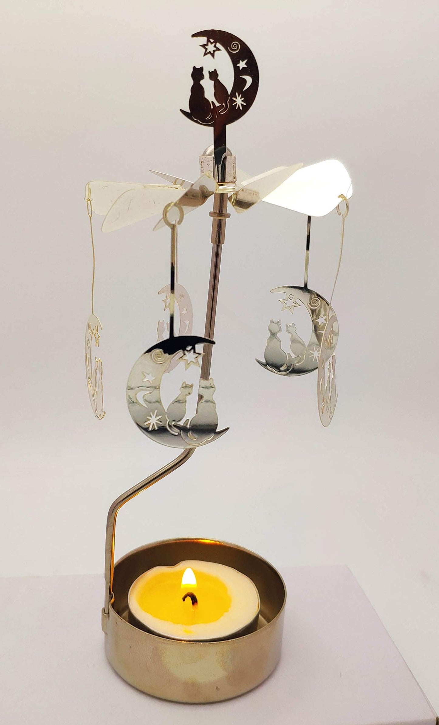 HOKHBCW Rotary Candle Holder Spinning Candleholder Metal Small Gift (Moon+cat)