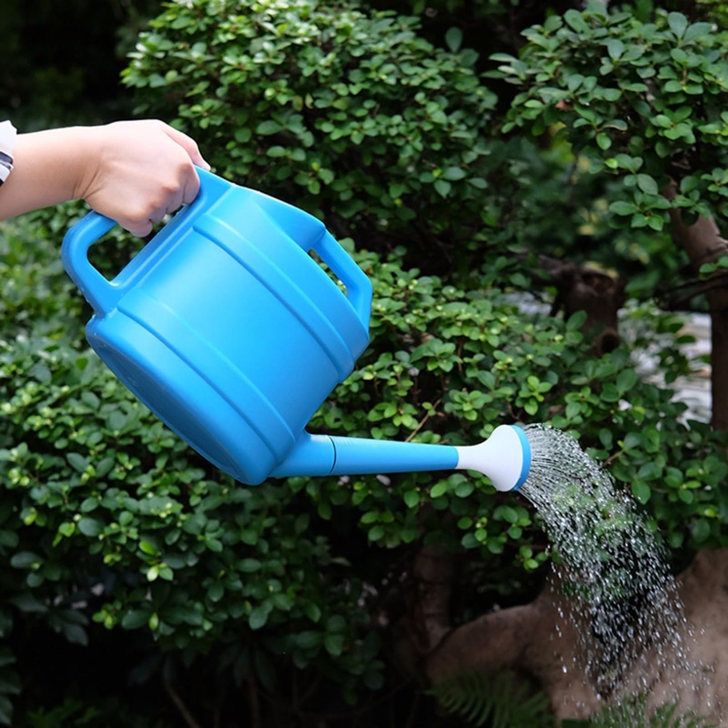1 Gallon Watering Can, 3.75 Liters, Plastic 𝐖𝐚𝐭𝐞𝐫𝐢𝐧𝐠 𝐂𝐚𝐧 for Outdoor Plants with Removable Long Spout, Large Plastic Watering Can for Indoor Outdoor Garden Flowers Plants (Green)