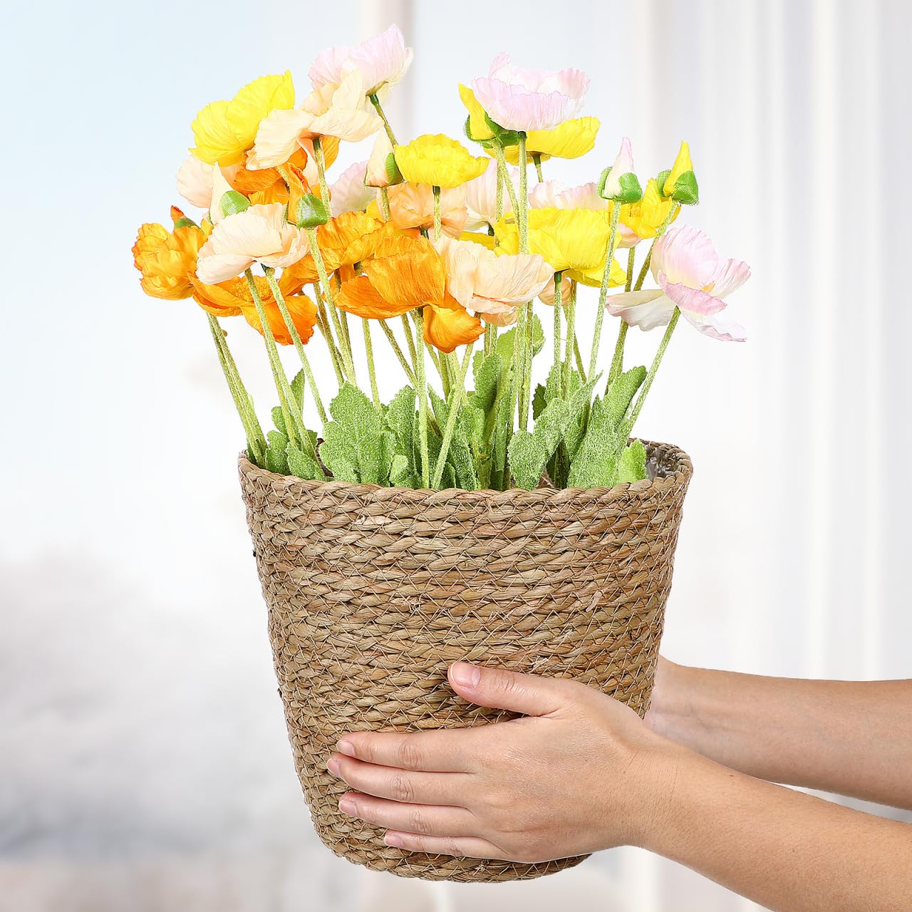 KESYOO Woven Flower Basket, Hand Woven Straw Plant Pot, Indoor Decorative Flower Pot with Liner, Light Brown, 8.66 x 8.66 x 8.26 Inch