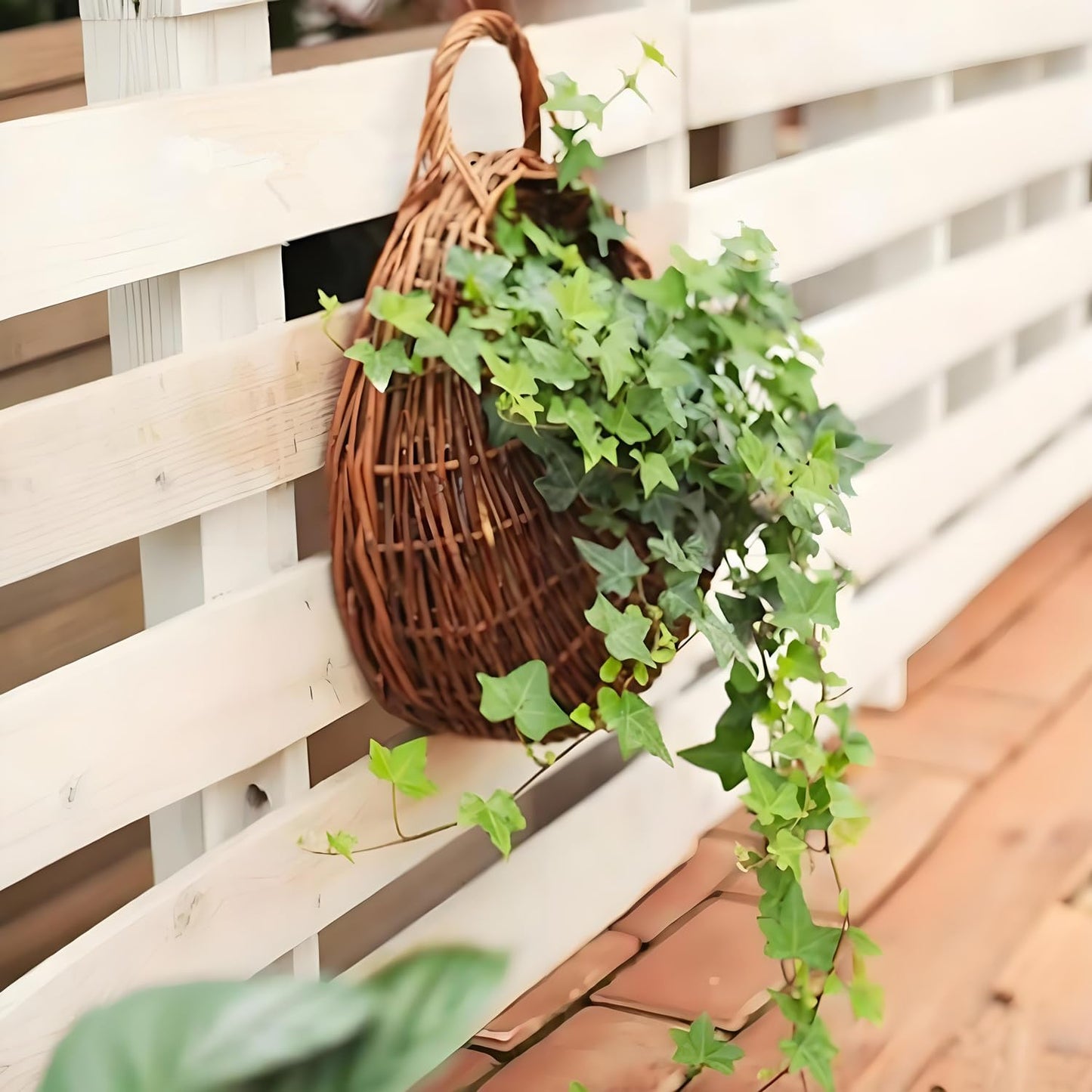 QRZLP Wall Hanging Flower Basket, Handmade Wicker Hanging Basket for Plant Wall Mount Rattan Chlorophytum Comosum Hanging Basket for Front Door, Home, Garden. (S)
