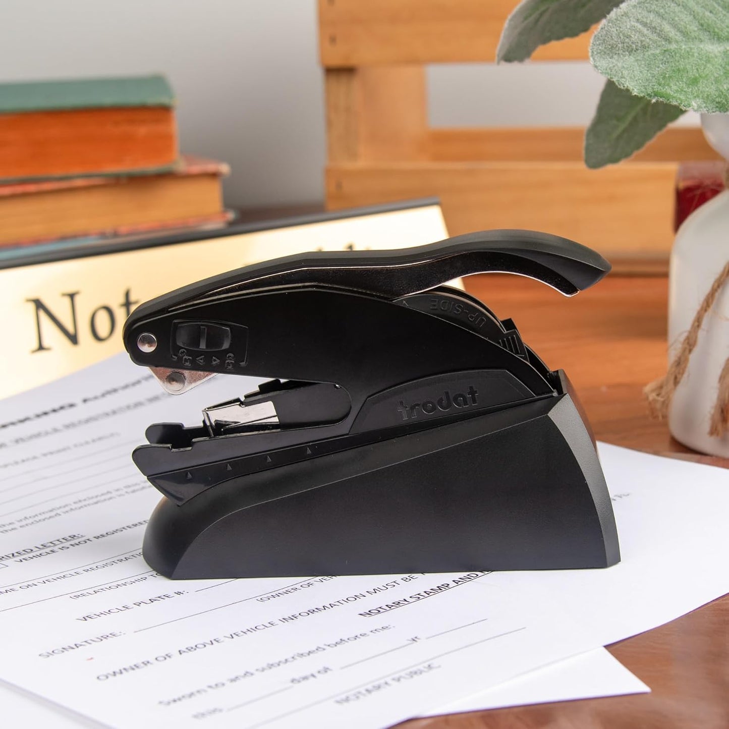 North Carolina Round Notary Embosser | Official State Embosser | Official Seals | Meets State Specifications (North Carolina, Round Embosser)