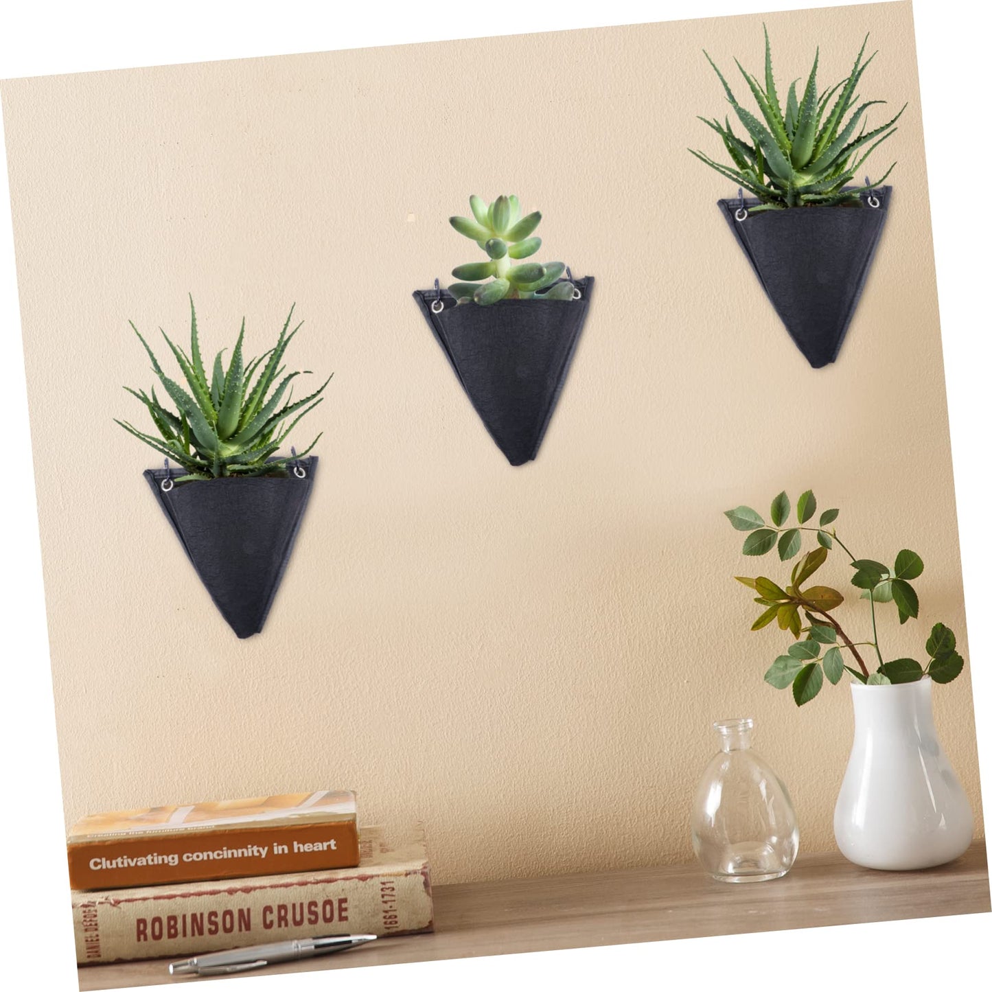 Yardenfun 2Pcs Hanging Strawberry Planter Growing Pockets Durable Plant Grow for Indoor and Outdoor Gardening for Growing Fresh Strawberries and Other Plants