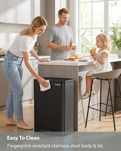 Lovewind Kitchen Trash Can, 18.5 Gallon / 70L Large Kitchen Garbage Can with Soft Close Lid – Pet Resistant, Removable Inner Bucket, Stainless Steel Trash Bin Perfect for Big Families, Black