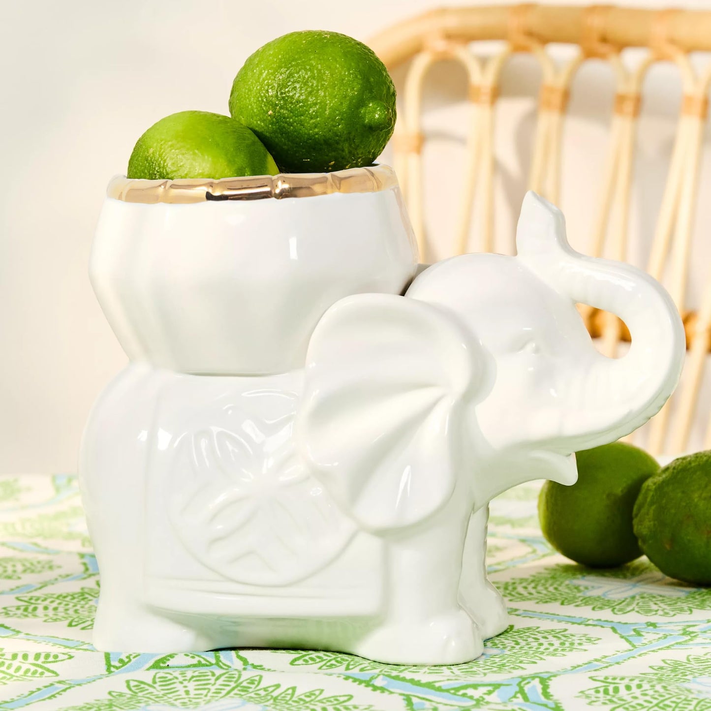 Lilly Pulitzer Small Elephant Shaped Cachepot Planter for Indoor Plants, Ceramic Pot with Gold Accents (Coconut)
