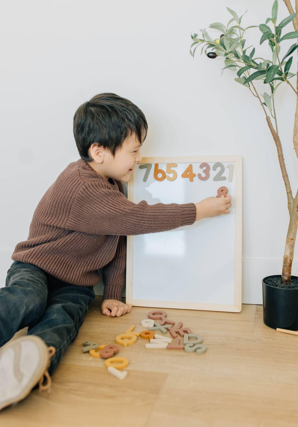 Brooklyn Neutral Boho Aesthetic Silicone Magnetic Numbers 20 Piece Play Set- Non-Toxic Toddler Magnets for Kids, Modern Neutral Educational Math Toys, Number Magnets for Classroom & Playroom