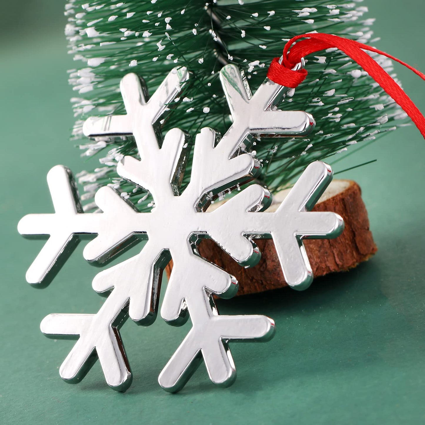 Set of 6 Christmas Hanging Ornaments,Silver Snowflake Christmas Ornament for Xmas Tree Decor, Christmas Tree Hanging Ornament-Snowflake Christmas Ornament Gift (6, Snowflake)