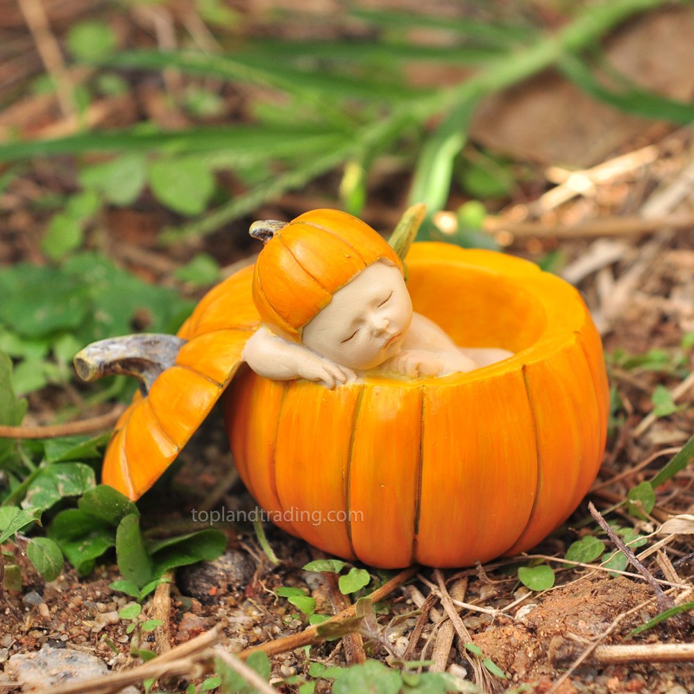Top Collection Miniature Fairy Garden and Terrarium Sleeping Fairy Baby in Orange Pumpkin Statue