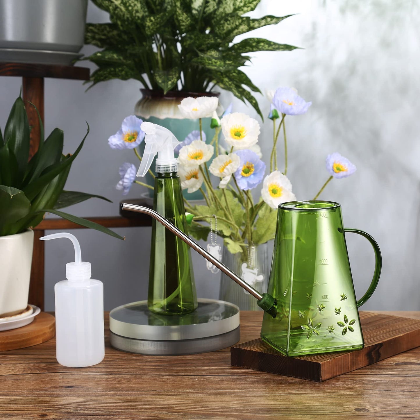 Goowin Watering Can Indoor Plants, 47 oz Long Spout House Plant Flower Watering Can, Creative Wide Opening Plastic Watering Can with 16 oz Spray Bottle & 8.5 oz Squeeze Bottle, Green