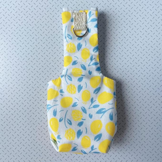 Bird Diaper Harness Flight Suit Clothes, Parrot Flight Suit with Leash, Bird Flying Clothes with Rope and Handle for Outdoor Activities Training (Yellow with Leash,Small)