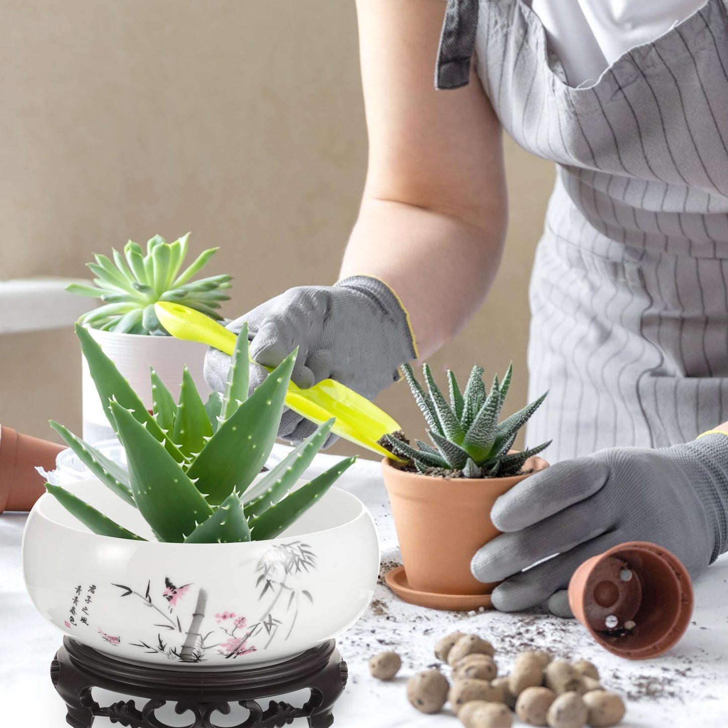 Lotus Bowl Flower Pot Ceramic Hydroponic Planter White Porcelain Bonsai Pot with Plastic Base for Indoor Water Planting Lily Lucky Bonsai Home Patio Garden Decor