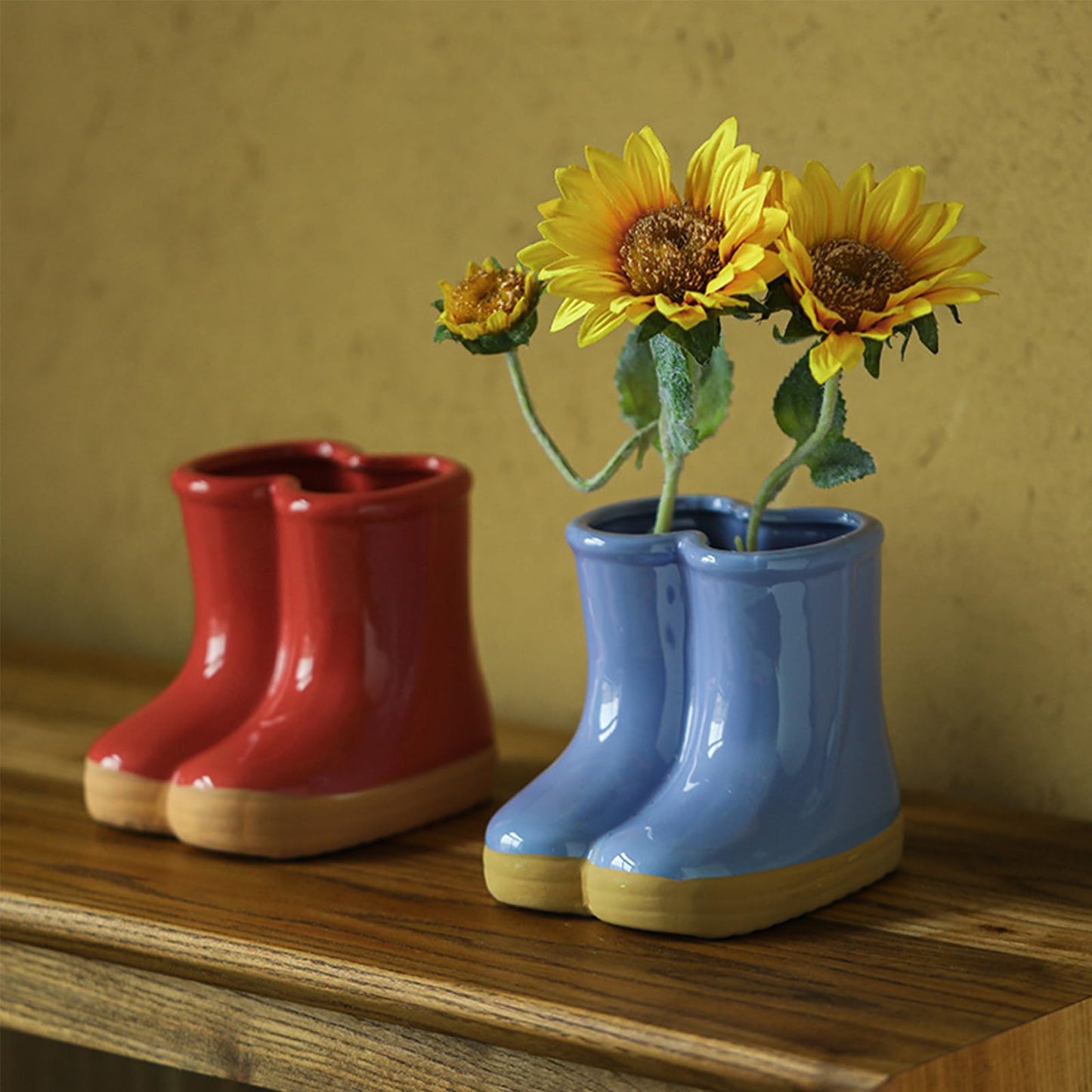 SUZEPER Ceramic Boots Vase, Creative Boots Succulent Planter,Funny Plant Pot for Indoor Outdoor Garden Home Decor(10x13x12cm(4x5x5inch), Purple)