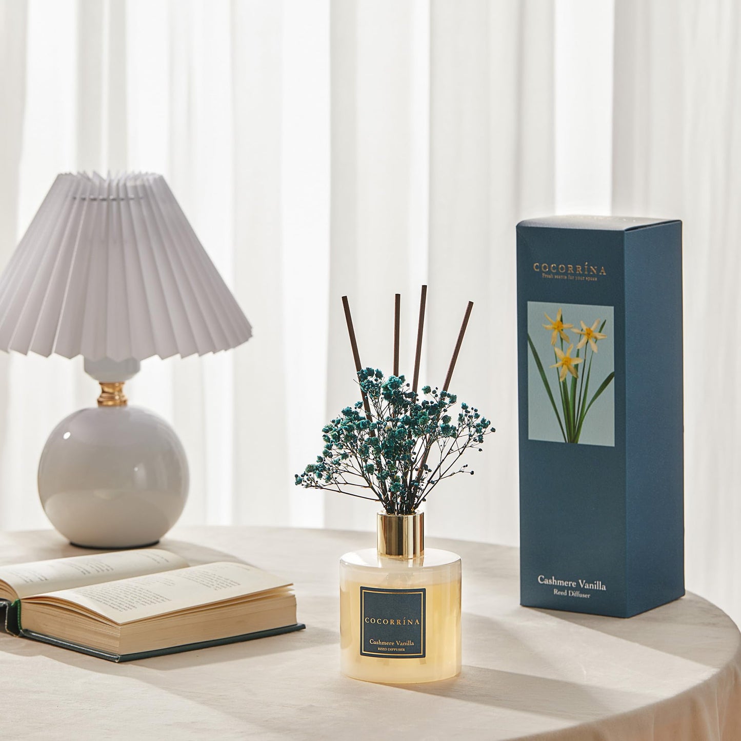 Cocorrína Premium Reed Diffuser Set with Preserved Baby's Breath & Cotton Stick Cashmere Vanilla | 6.7 fl oz Scent Fragrance Oil Diffuser for Bedroom Bathroom Home Décor