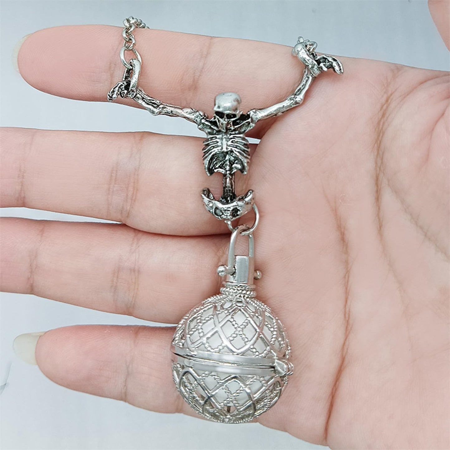 TECHPLUS Skeleton Car Rear View Mirror Hanging Charm - Aromatherapy Pendant Car Accessories,Skull Ornament Essential Oil Diffuser, for Halloween&Daily Use