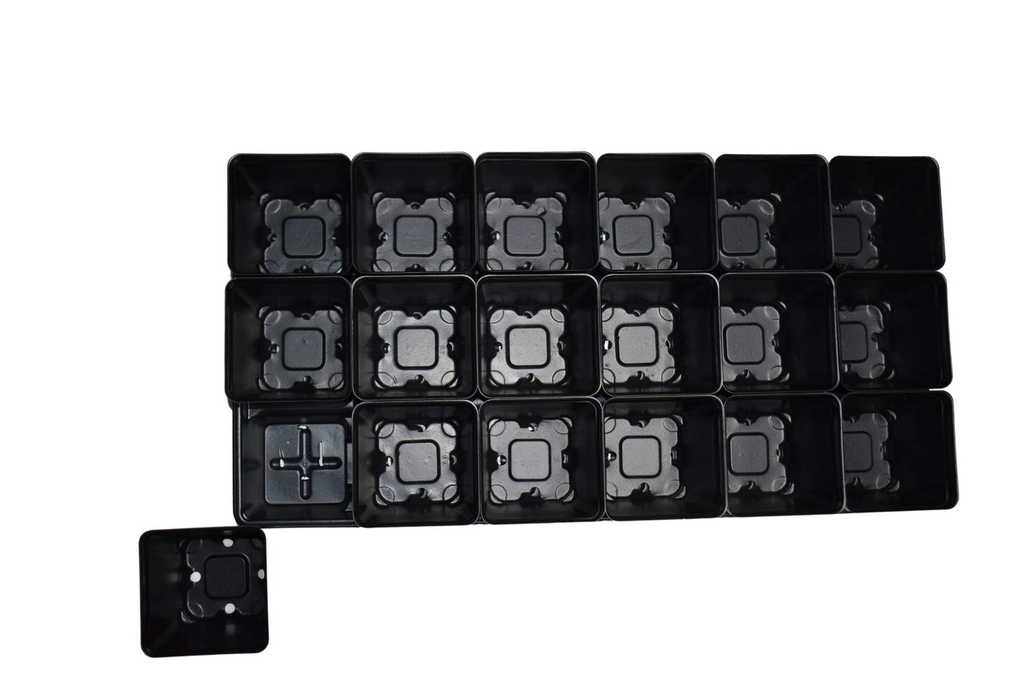 Landmark Plastics Set of 3 Trays Plus 54 POTS - 3.5" Square pots