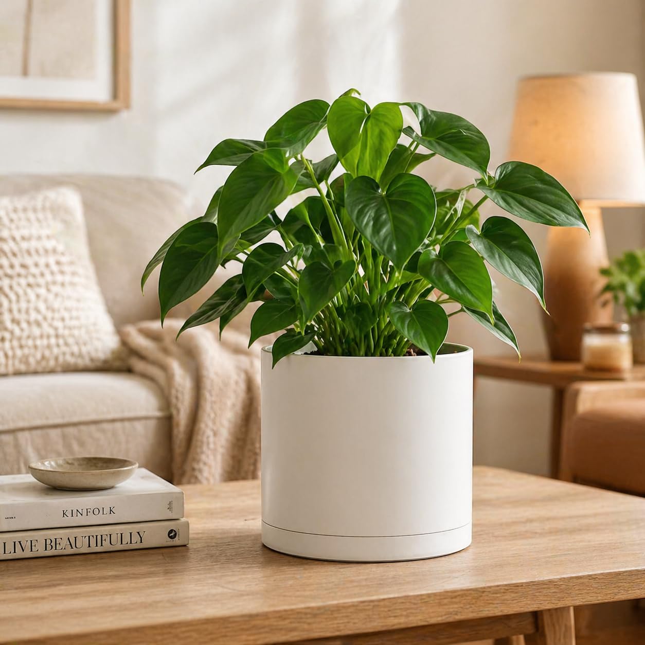Giraffe Creation 12-Inch Round Cylinder Plant Pot, Modern Indoor/Outdoor Planter with Drainage Hole, Saucer & Water Reservoir, White