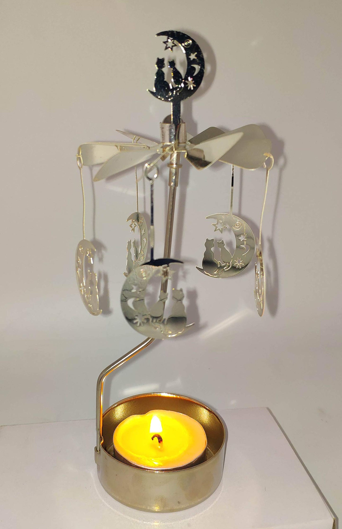HOKHBCW Rotary Candle Holder Spinning Candleholder Metal Small Gift (Moon+cat)