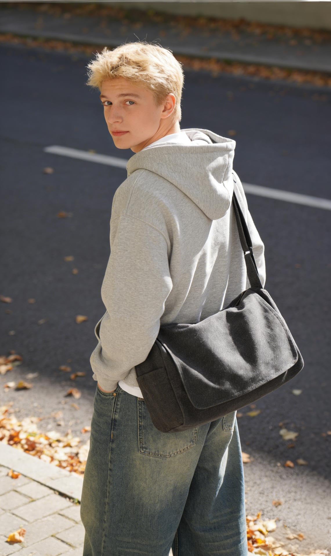 VENATIN Vintage Canvas Messenger Bag for Men & Women, Large Crossbody Shoulder Bag Leisure Shoulder Sling Bags Handbag for Travel, Business Bookbag Fits 15.6 inch Laptop, Black