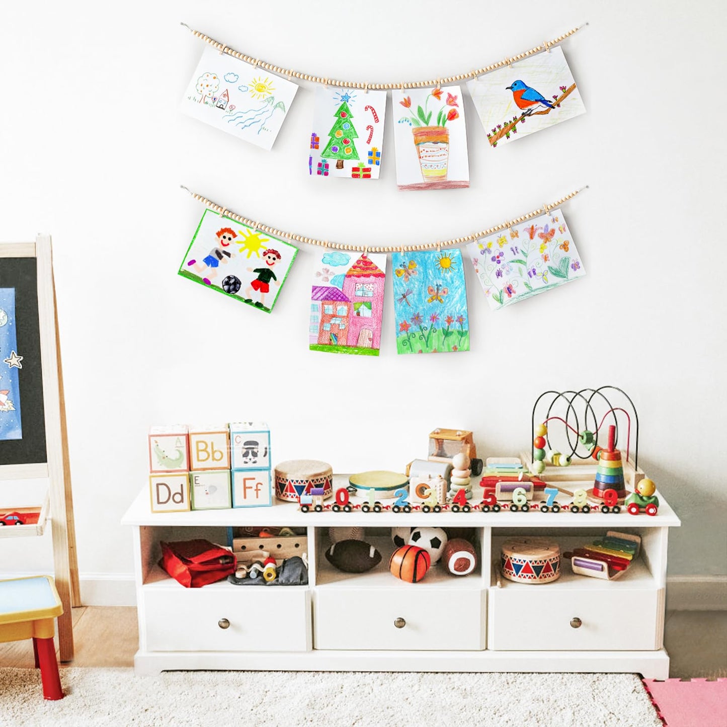 Mkono Macrame Hanging Photo Display and Art Display for Kids Artwork for Bedroom, Living Room, Nursery, Dorm, Teen Girl Gifts, Set of 3