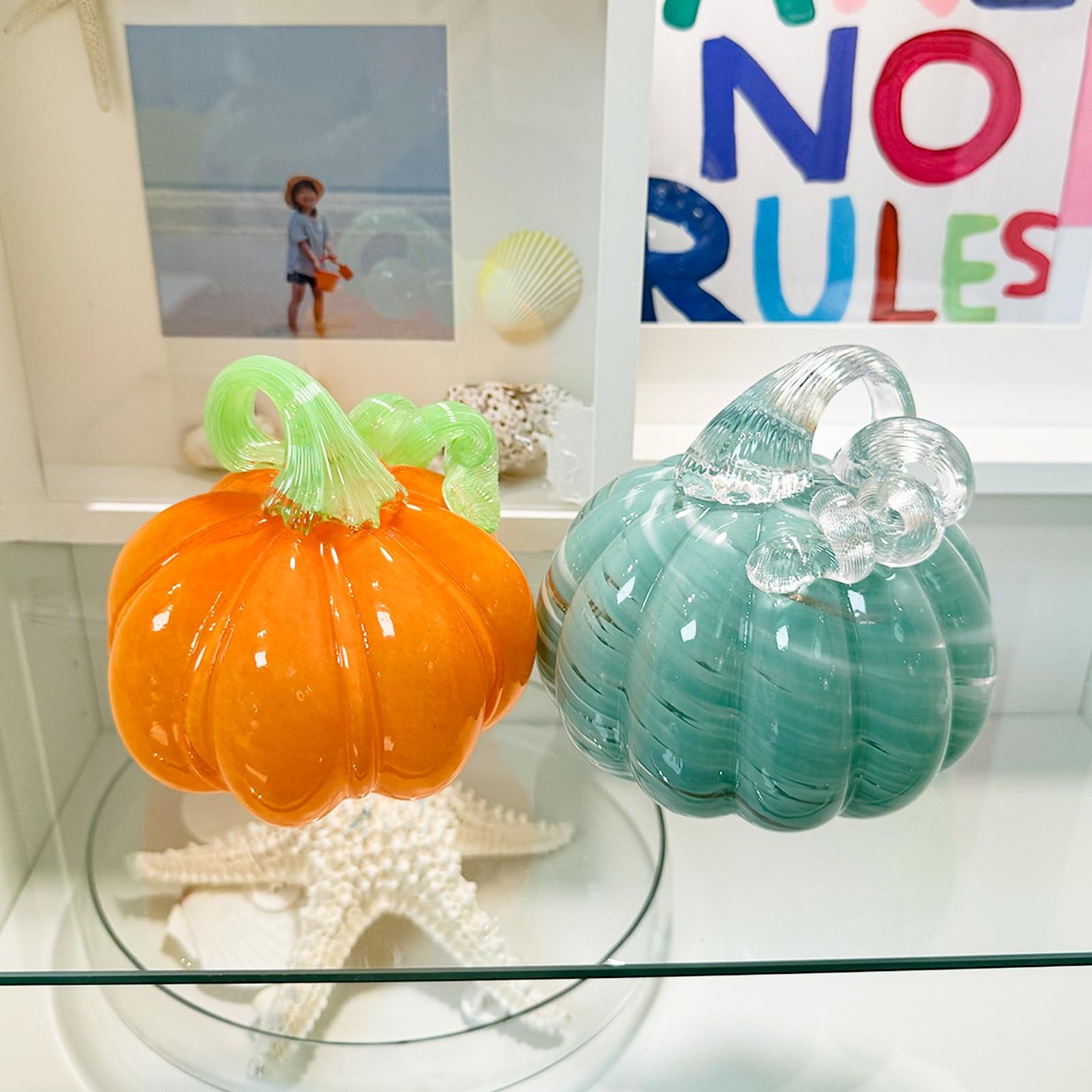 ORRFIDDY 4.7" Hand-Blown Glass Pumpkin Halloween Decor Fall Home Figurines Collectible Harvest Thanksgiving Wedding & Autumn Mantel Decorations Paperweight Tabletop Ornaments(Orange)