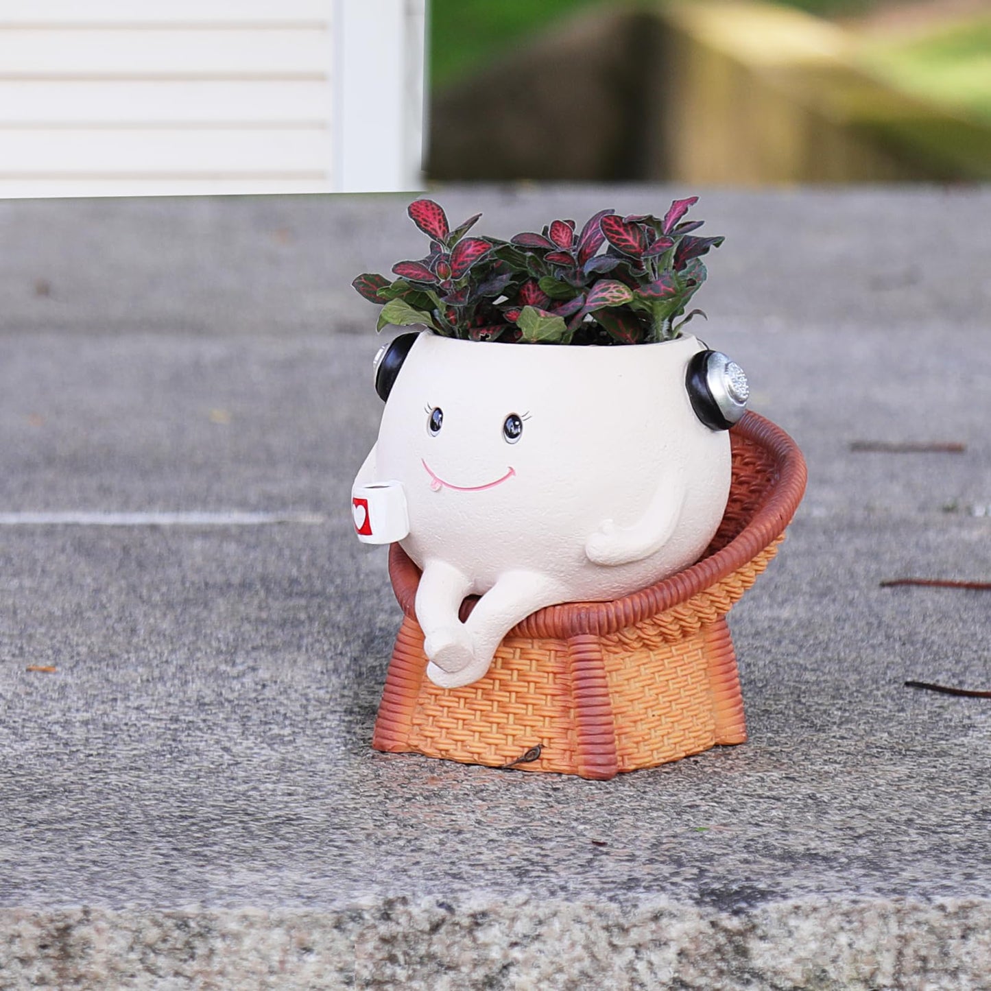 Self Watering Planter Pot Cute Resin Flower Head Planters for Indoor Outdoor Handmade Smily Face Pot Unique Cane Chair Succulent Pots with Drainage Gift Ideal for Mother and Appreciation Christmas