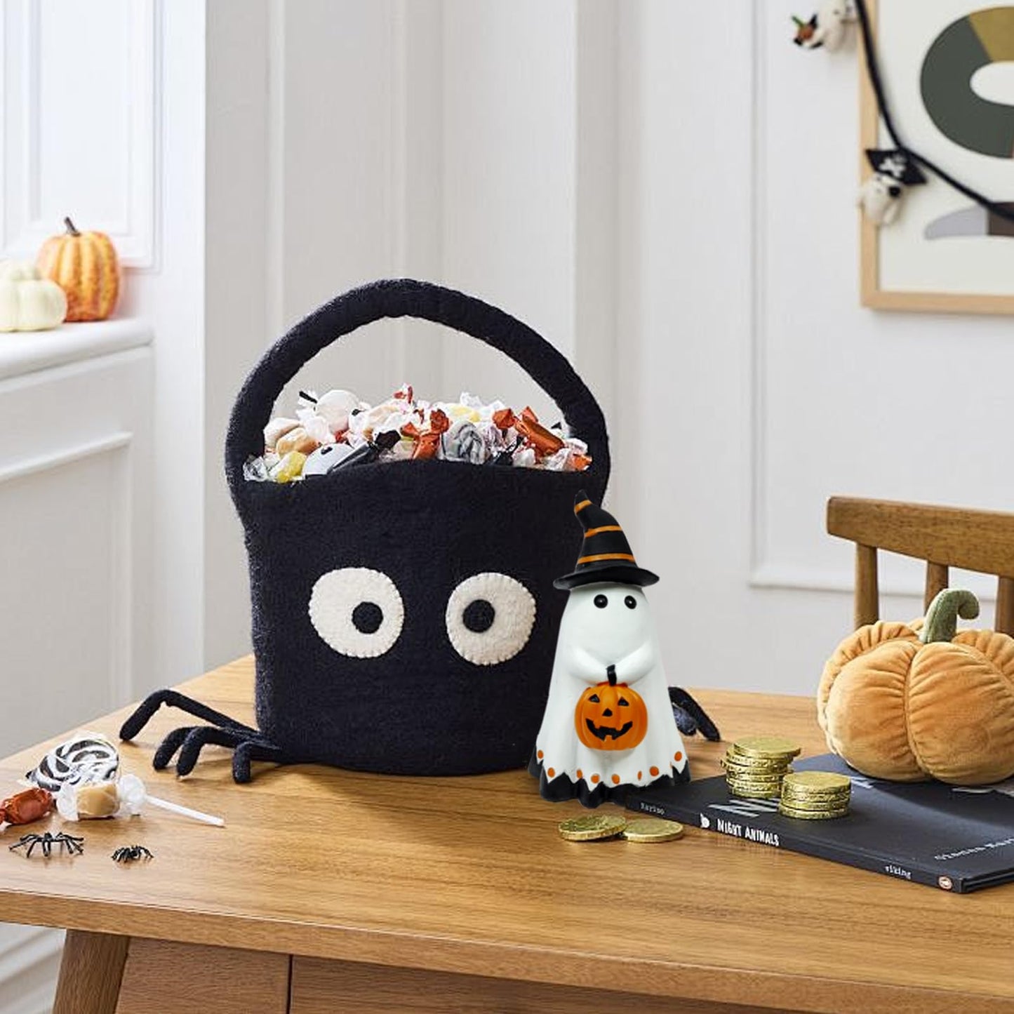 Pcmursal Halloween Decorations Ghost Statues, Ceramic Ghost Decor, Ghost Figurine, Halloween Ghosts Wearing Hats and Holding Pumpkin Statue