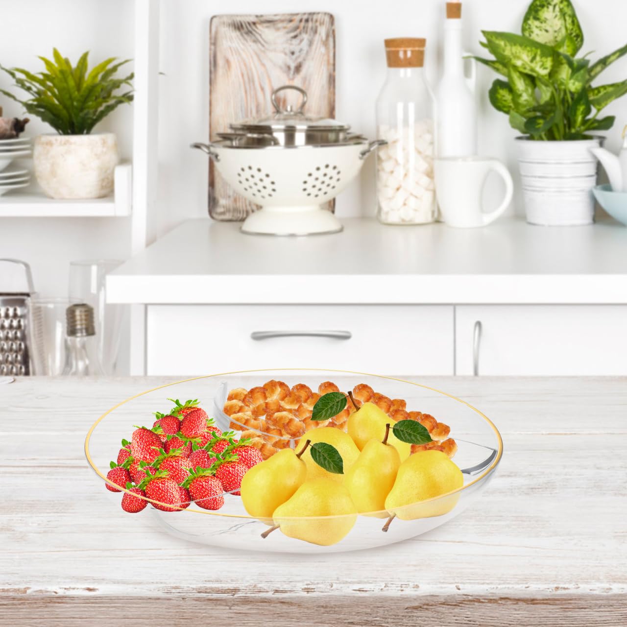 Amosfun 10 Inch Snack Plate PET Material Divided Round Fruit Serving Tray with 3 Compartments Halloween Christmas New Year Party Supply
