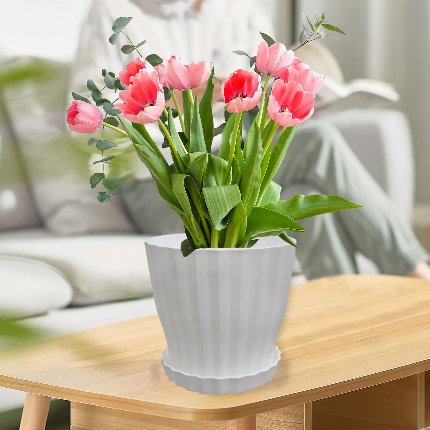 KAHEAUM Flower Pots Outdoor Clearance 6 inch Set of 5 Succulent Planters for Indoor Plants Garden Home Holiday, Plastic Nursery Pots for Plants with Drainage Holes and Saucer, Modern Plant Pot White