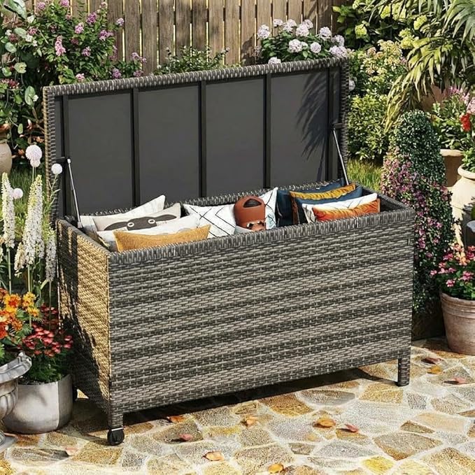 GarveeLife Outdoor Wicker Storage Box, PE Rattan Patio Storage Chest