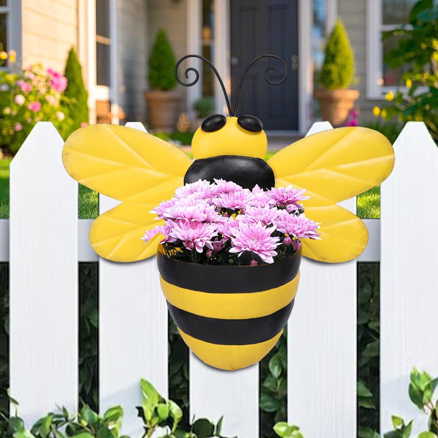 Chonsun Metal Wall Planter Bee Wall Mounted Planters Small Flower Pot with Drainage for Indoor Outdoor Farmhouse Hanging Planter Succulent Plant Container Vertical Garden Yard Decor