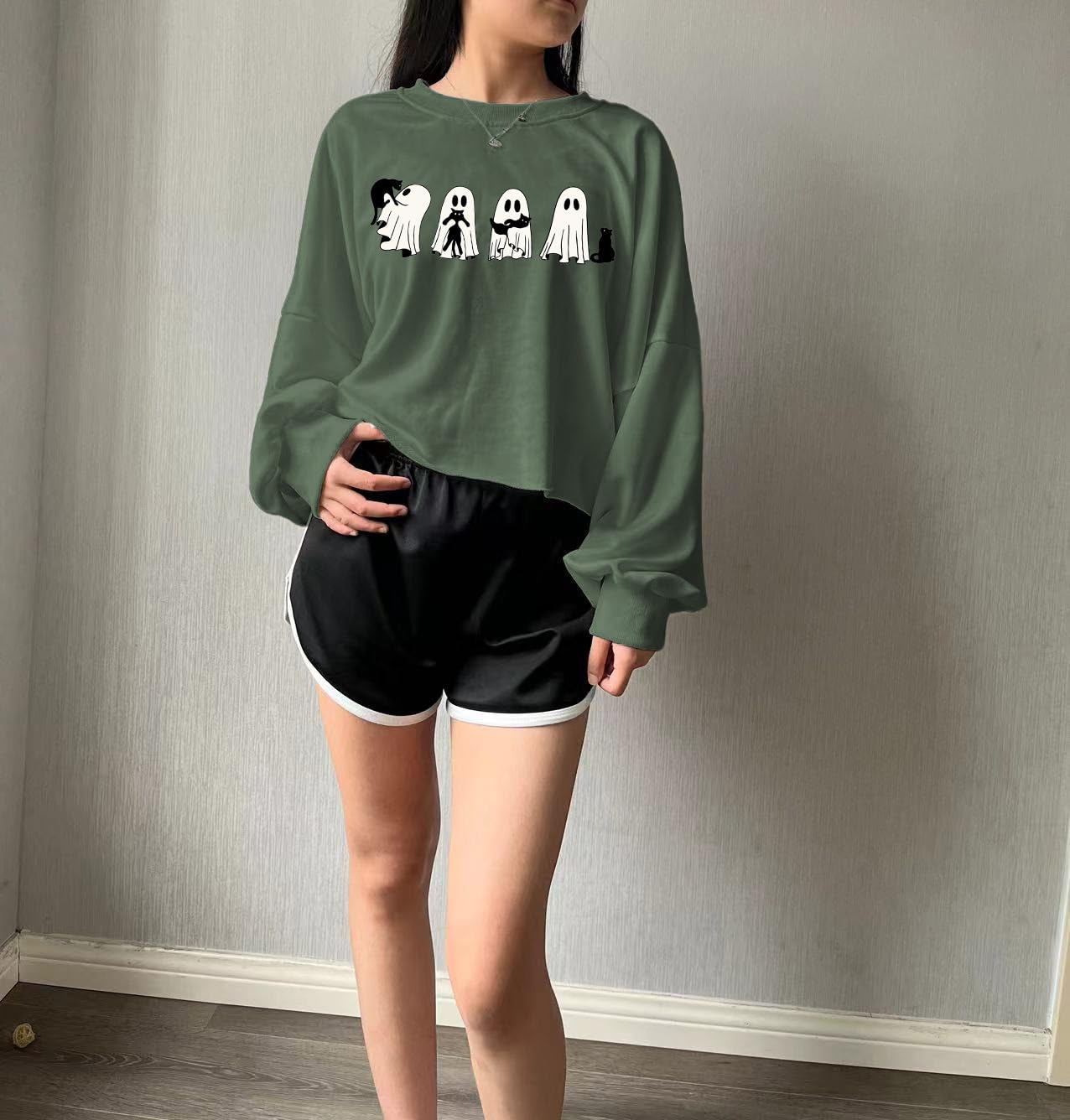 KNBUO Women's Black Cat Ghost Crop Sweatshirt Fall Halloween Ghost Spooky Season Lantern Long Sleeve Pullover Tops（L,03F-Dark Green-gost4）