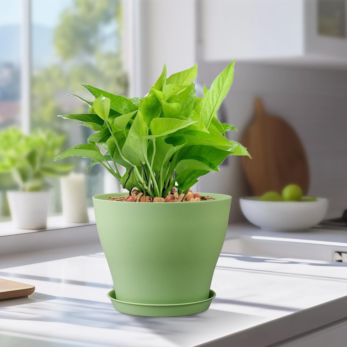 Meowell 6 inch Plastic Nursery Pots,16 Pack Plant Pots for Small Indoor Outdoor Plants, Flower Pots with Drainage Holes and Saucers, Decorative Seedling Starter Planters for House Plants, Green