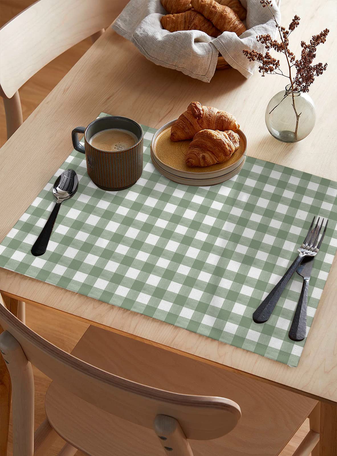 Placemats Set of 4, Sage Green Buffalo Plaid Placemats for Dining Table, Farmhouse Green White Checkered Cotton and Linen Table Mats Washable for Kitchen, Party, Wedding Decor, 13 x 19 Inches