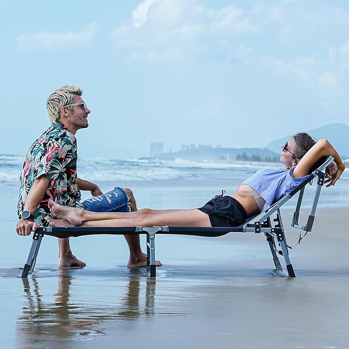 FUNDANGO Oversize Lounge Chair Outdoor, 300 lbs Large Camping Cots