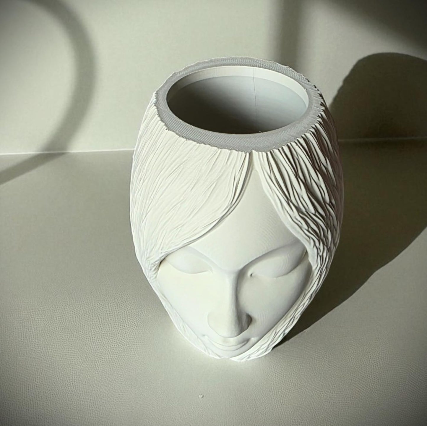 Face Planter Vase – Modern Woman Head Flower Pot, 3D Printed White Decorative Pot for Indoor Plants (Ivory, 6x5x4)