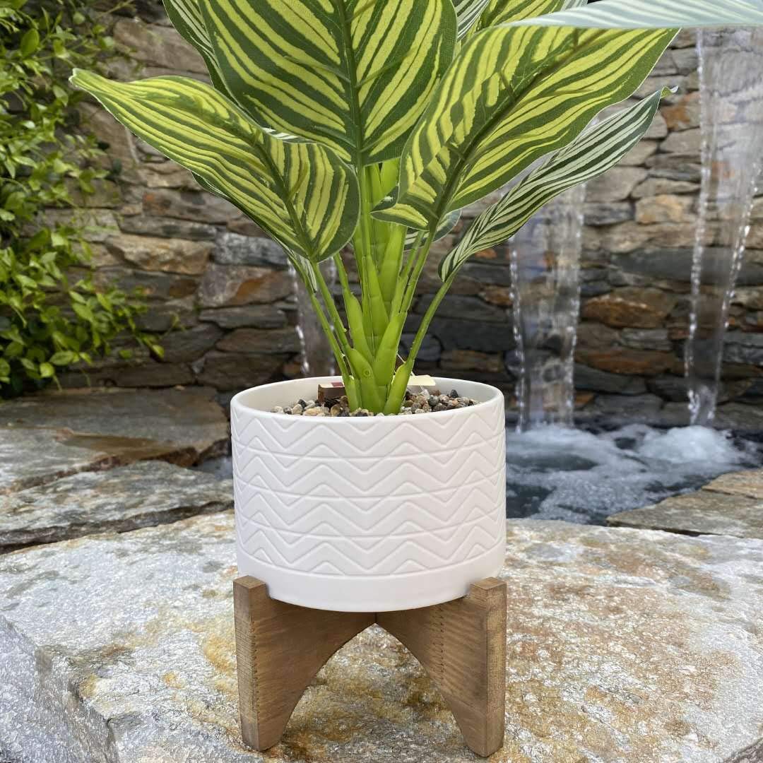 Flora Bunda Mid-Century 5 Inch Wavy Ceramic Planter on Wood Stand,Matte White Wavy 5"