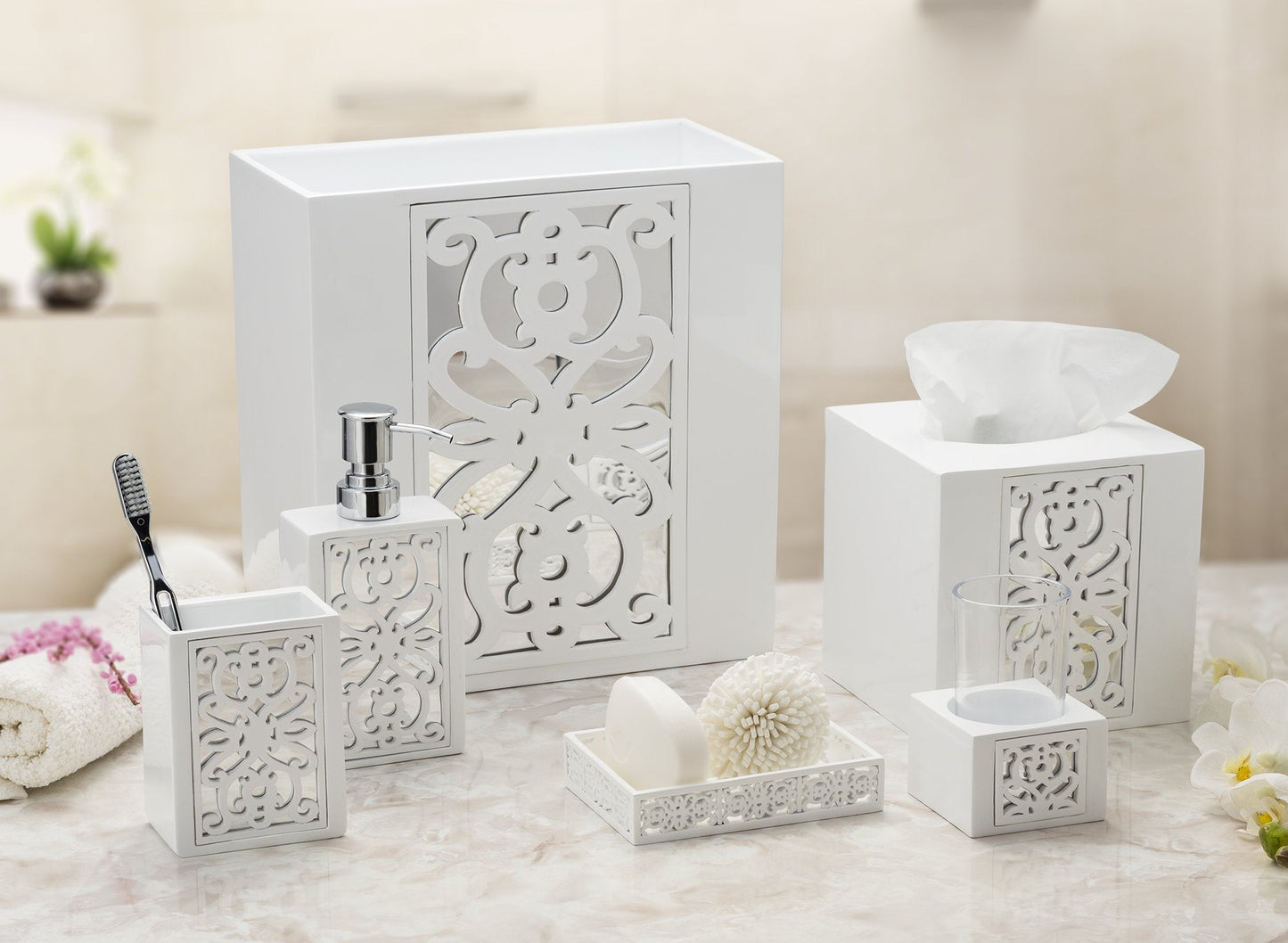 Creative Scents Mirror Janette White Tissue Box Cover Square - Decorative Square Tissue Box Holder for Bathroom with Durable Bottom Slider - Beautiful Mirrored Tissue Holder for Bathroom