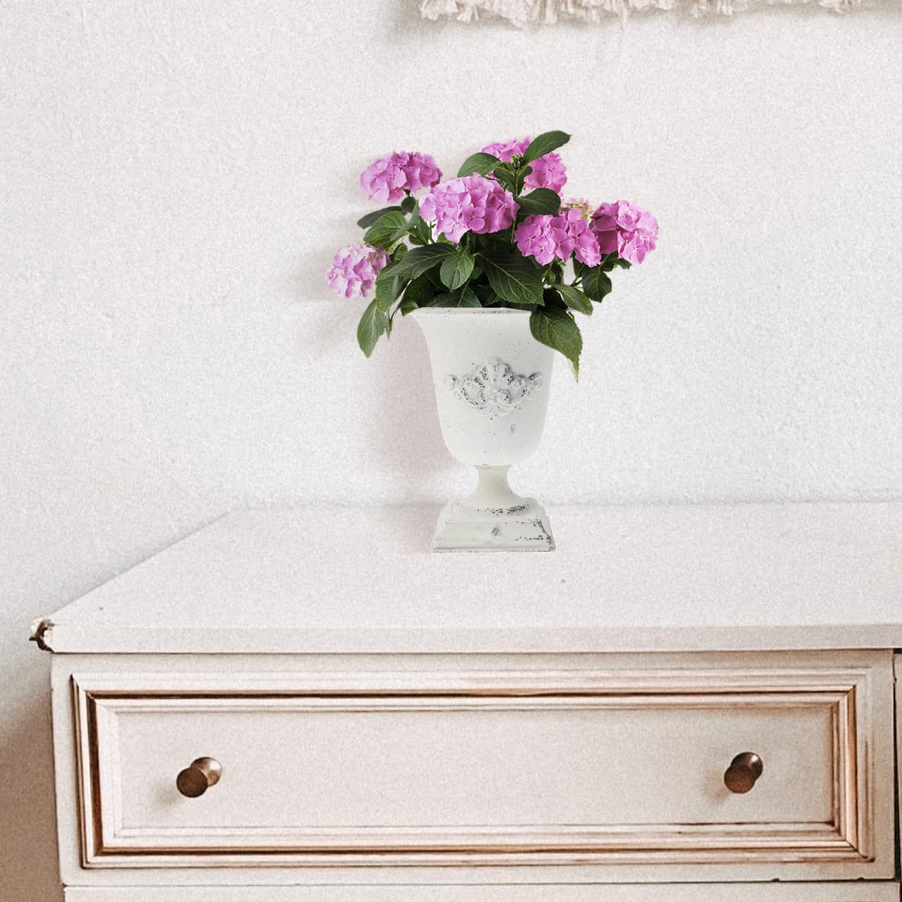POPETPOP Tall Metal Urn Planter: 7.47" Distressed White Pedestal Vase for Floral Arrangements, Rustic Farmhouse Flower Pot for Wedding Centerpiece, Home Decor