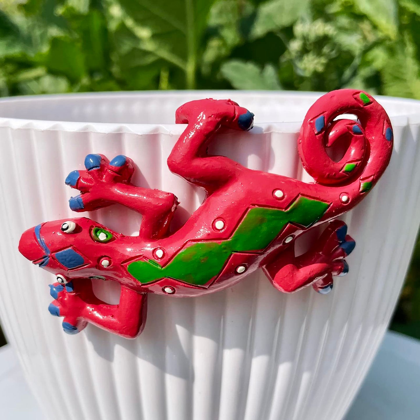 JARPSIRY 4Pcs Resin Climbing Gecko Flower Pot and Vase Hugger, Planter Edge Accessories, Terrarium Hanger Decorations, Garden Yard Ornaments