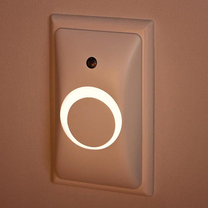 GlowGuard Childproof Outlet Covers & Night Light (1-Pack) | Secure & Tamper Resistant | Childproof, Babyproof, Toddler Proof, Child Safety Socket Cover | Light Sensor or Manual Toggle | Patent Pending