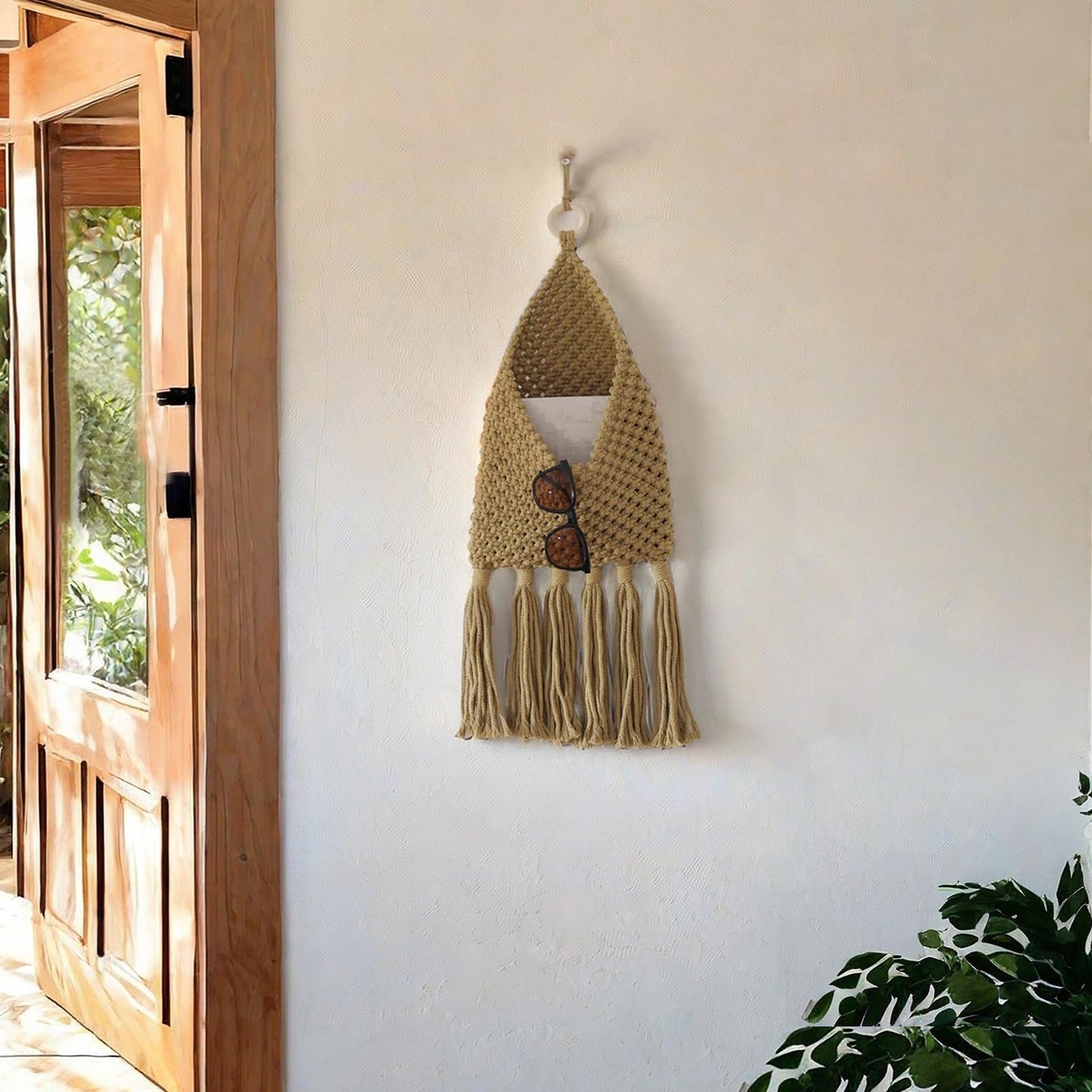 D-werack Macrame Mail Organizer Wall Mounted, Hanging Woven Basket for Boho Home Office Decor, Over the Door Key and Mail Letter Envelope Holder for Entryway Hallway, Olive Green