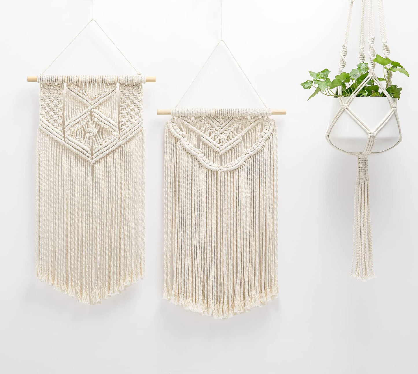 Mkono 2 Pcs Macrame Wall Hanging Boho Wall Art Decor Woven Chic Bohemian Room Decor for Bedroom Nursery Living Room Dorm Apartment, Medium Size 22" L x 13" W and 24" L x 13" W