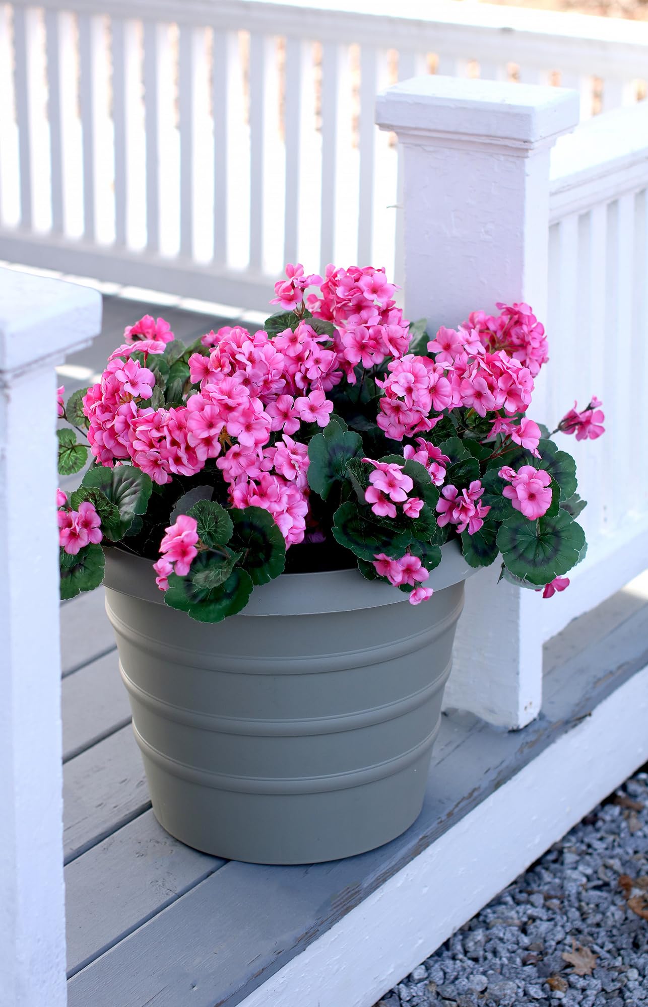 The HC Companies 14 Inch Marina Planter Lightweight Indoor Outdoor Plastic Plant Pot for Herbs and Flowers, Black (Pack of 2)