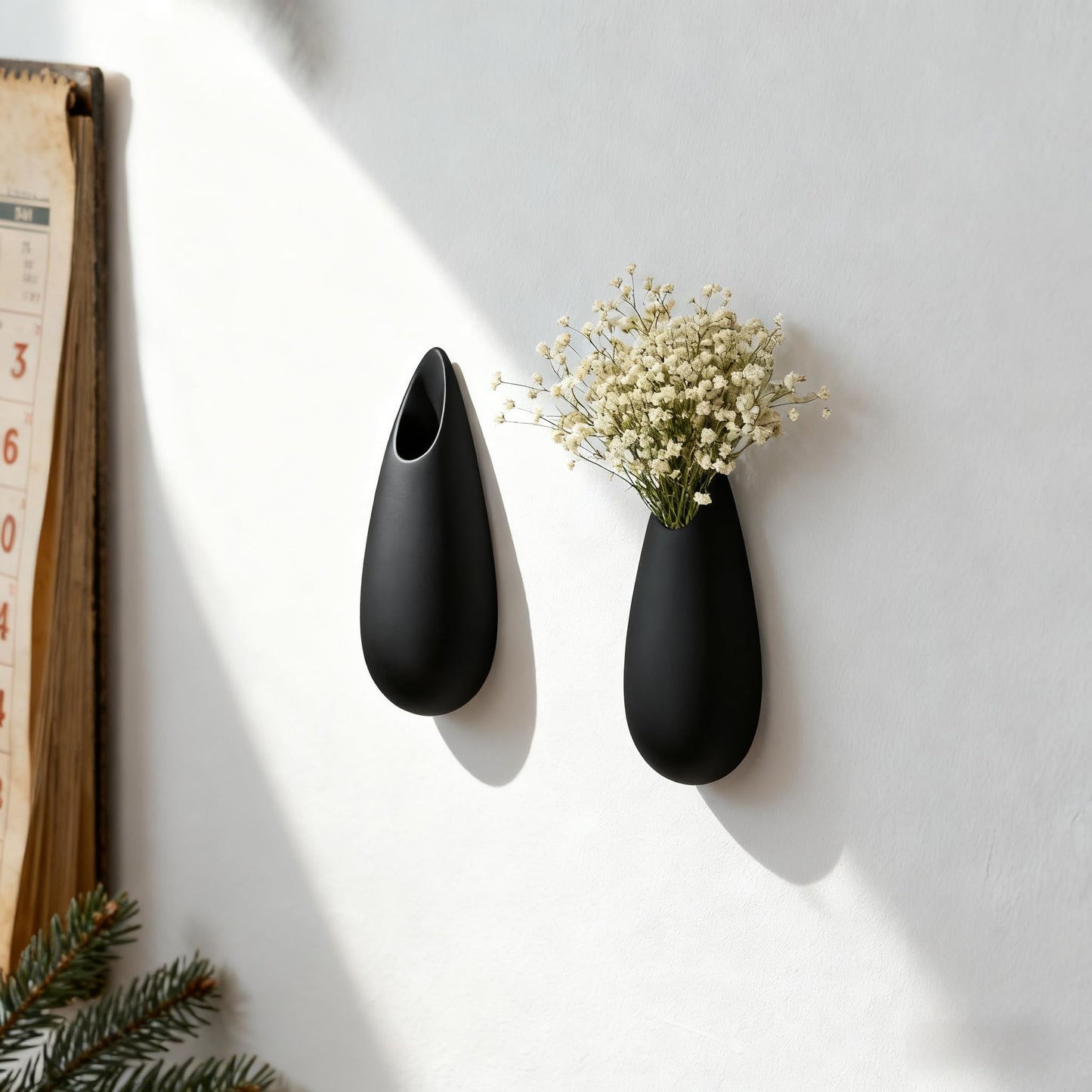 DOCFLVAS Sculptural Wall Ceramic Vase — 2 Pack Black Hanging Sconce Vase | Turn Flowers into Art — Decorative Ceramic Wall Sconce for Single Stem Displays