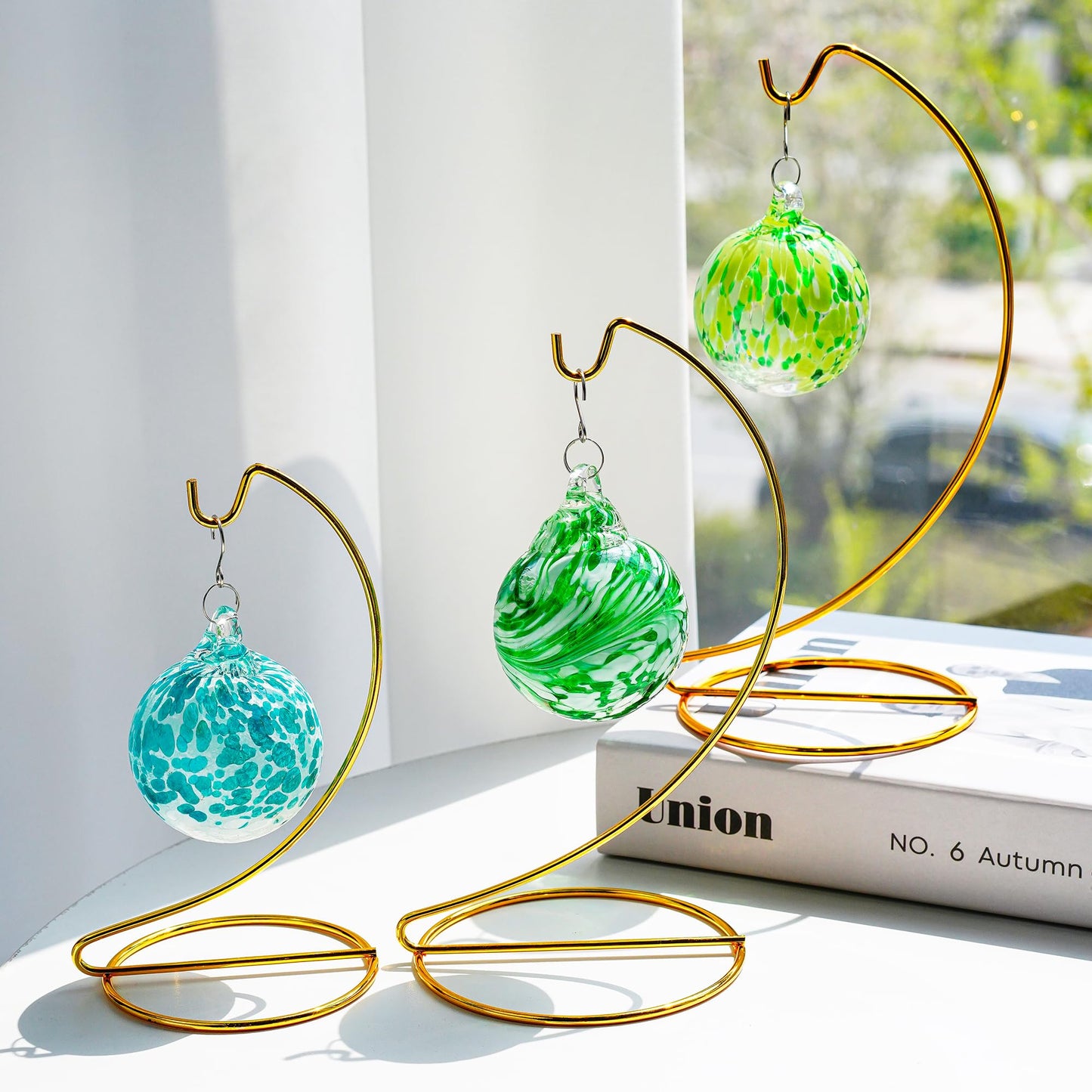 ZEERSHEE 3 Pack Gold Ornament Display Stands Hanging Hook for Air Plants, Terrariums Hanger, Glass Witch Balls, Home Wedding Christmas Decoration (9/7.9/6.3 Inch)
