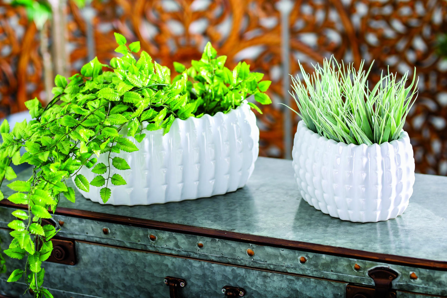 Deco 79 Ceramic Indoor Outdoor Planter Small Planter Pot, Set of 3 Planters 17", 13", 8"W, White