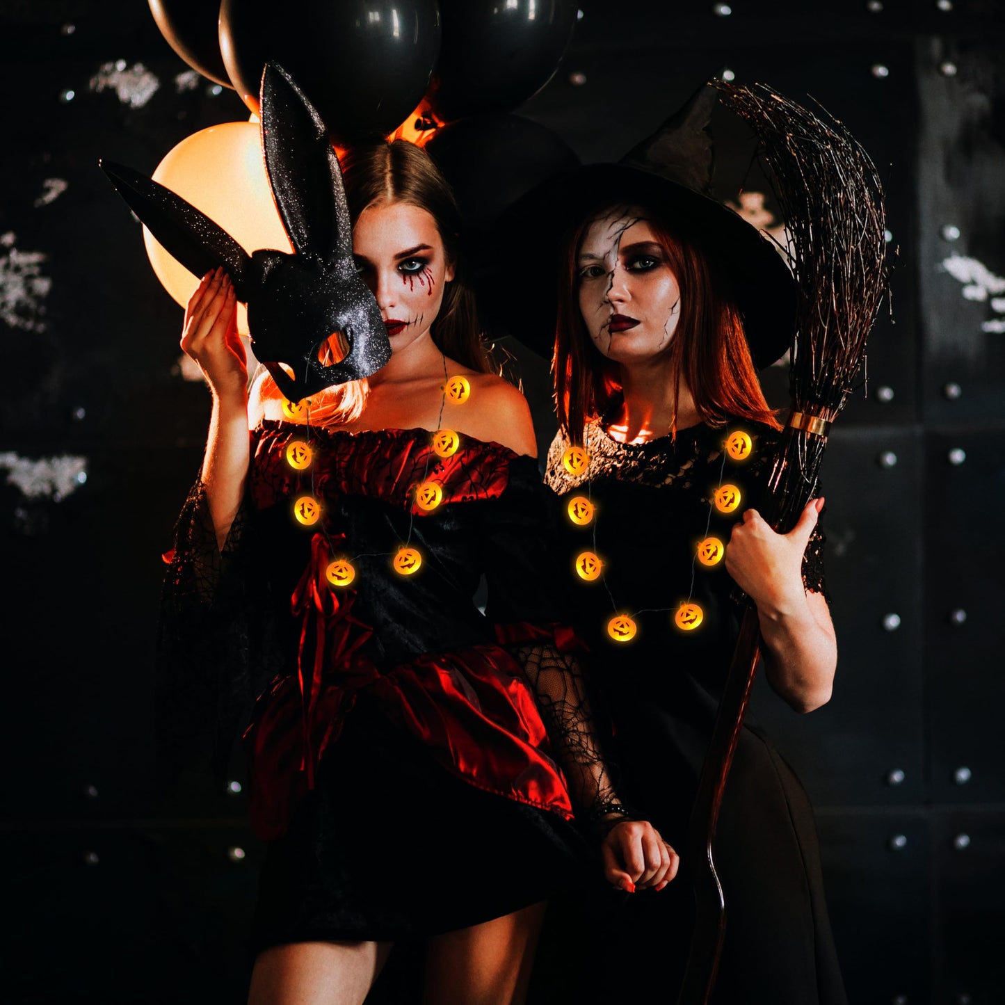 JOYIN 3 Pcs Halloween LED Necklace Pumpkin Shaped Jack o' Lantern Glowing Necklaces for Halloween Party Favor and Supplies, Party Costume Accessory Supplies