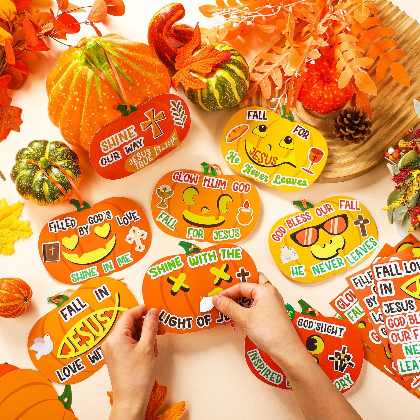 Frienda 48pcs Thanksgiving Pumpkin Craft Kit Christian Fall Jesus Pumpkin Cross Hanging Ornaments with Ribbons Halloween DIY Religious Faith Crafts for Sunday School Party Home Activities