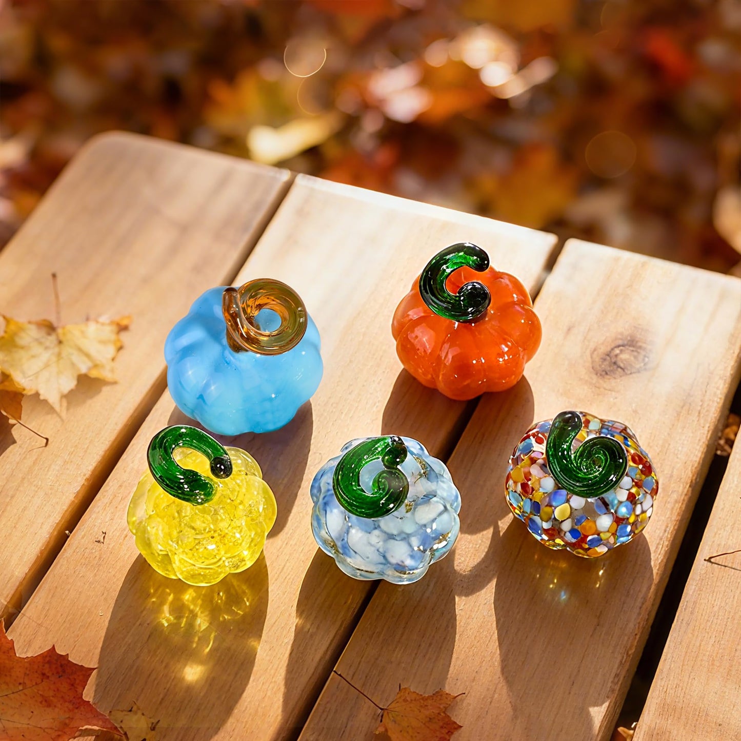 5pcs Blown Glass Pumpkin Figurines Collectibles, Small Crystal Glass Art Pumpkin Ornament for Halloween Thanksgiving Fall Home Decoration